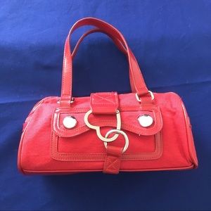 Mini Heart Barrel Bag